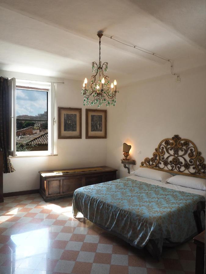 Azzi B&B Comfortably, In The Quietness Of The Perugia Historical Centre 외부 사진